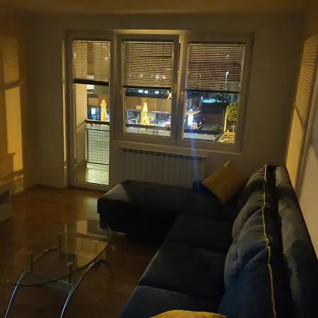 Apartman Stan Na Dan Snowy, Lukavica, Istocno