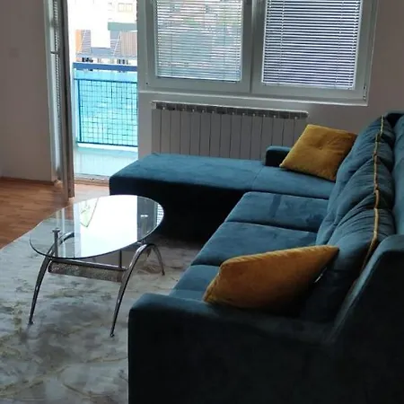 Apartman Stan Na Dan Snowy, Lukavica, Istocno *